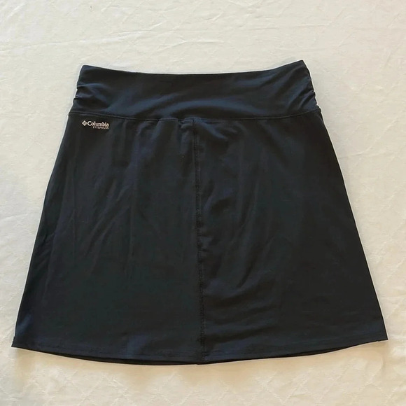 Columbia titanium Omni-shade sun protection skirt‎ women’s medium EUC - Picture 3 of 3